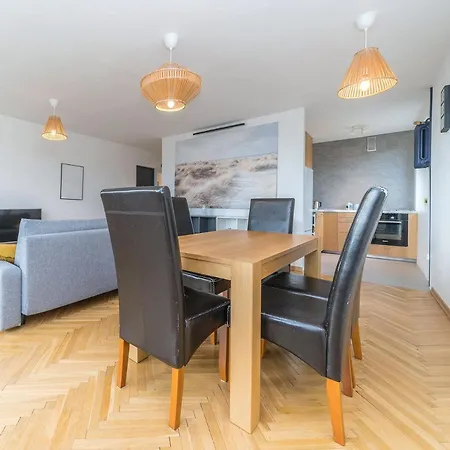 Appartement Glow - Opera Lesna *